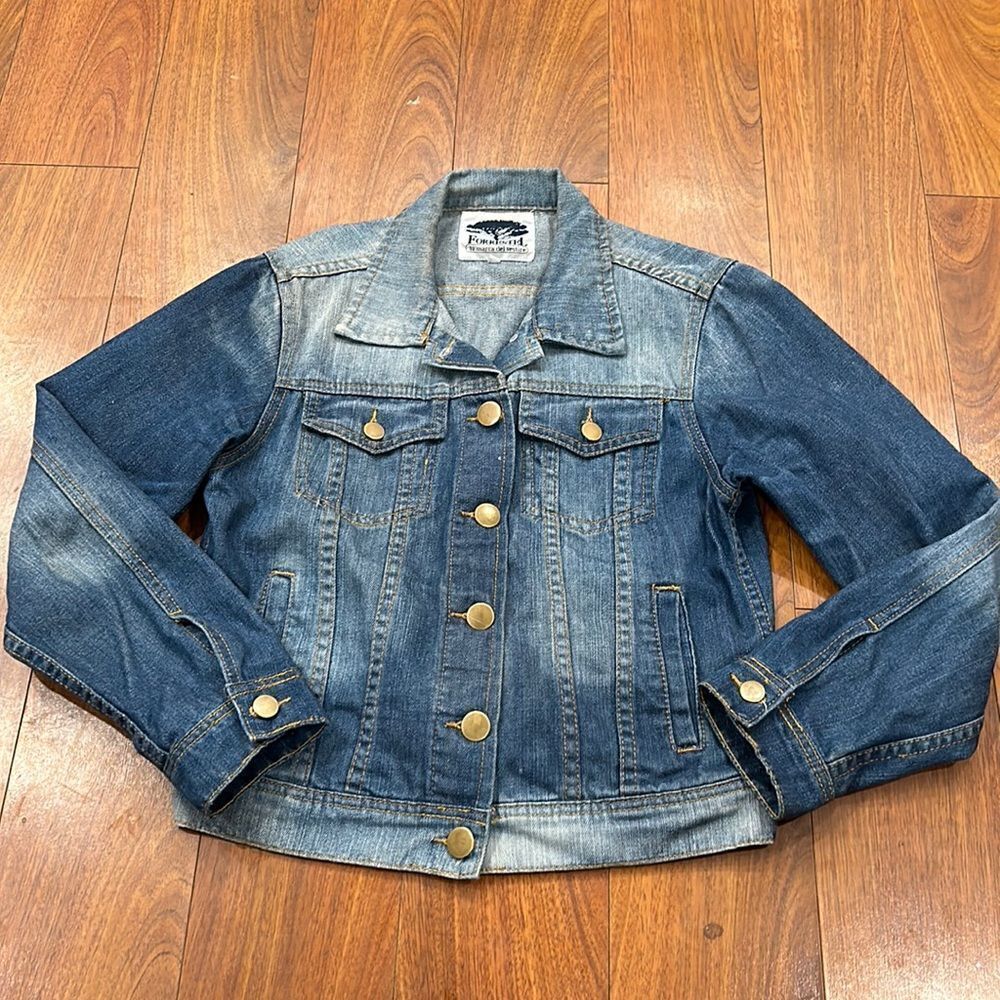 Forrestel Denim Jacket Size Medium